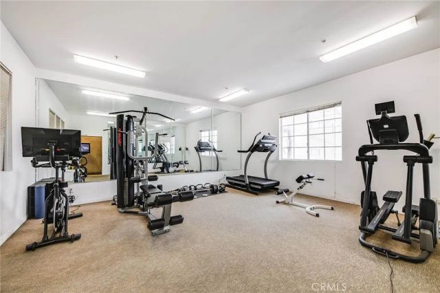7037 La Tijera E201, Los Angeles, CA 90045
