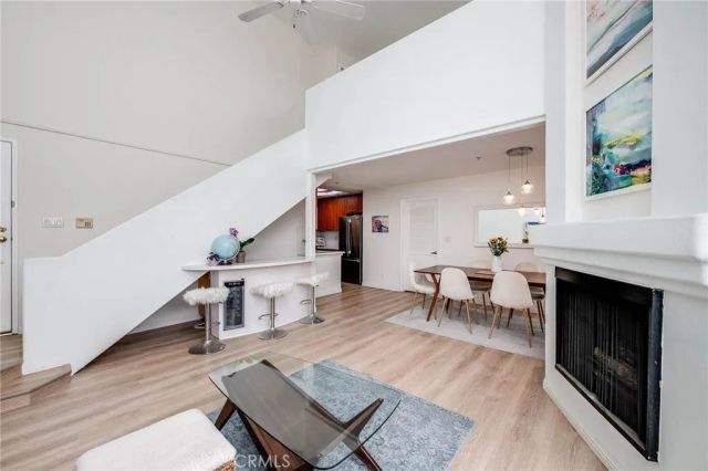 7037 La Tijera E201, Los Angeles, CA 90045