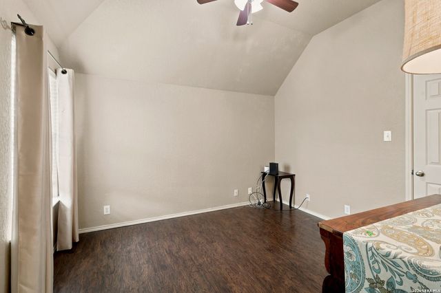3323 Monarch, San Antonio, TX 78259