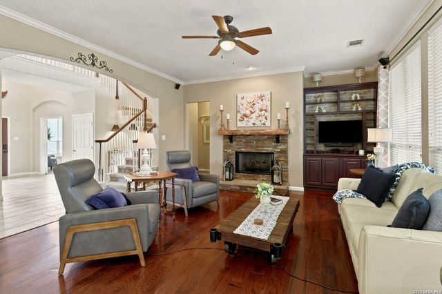 3323 Monarch, San Antonio, TX 78259