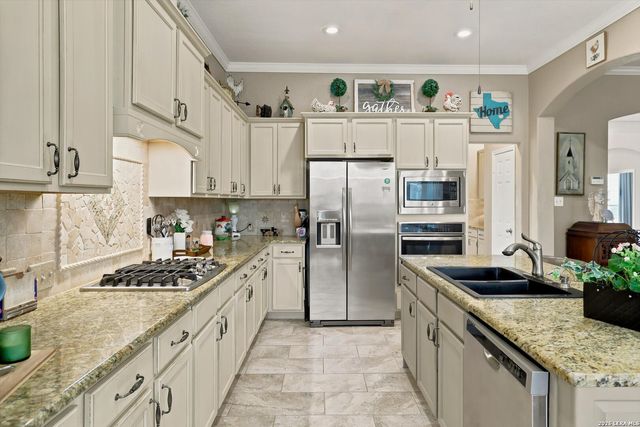 3323 Monarch, San Antonio, TX 78259