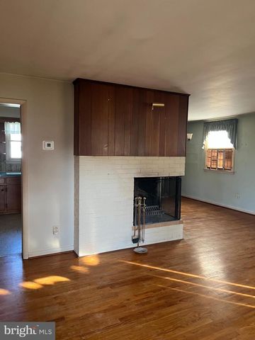 112 STUMP RD, North Wales, PA 19454