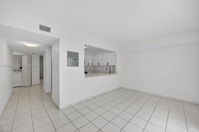800 SW 104th Ct A-103, Miami, FL 33174