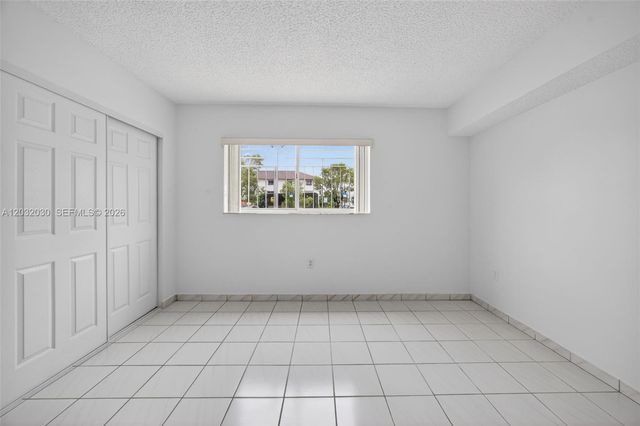 800 SW 104th Ct A-103, Miami, FL 33174