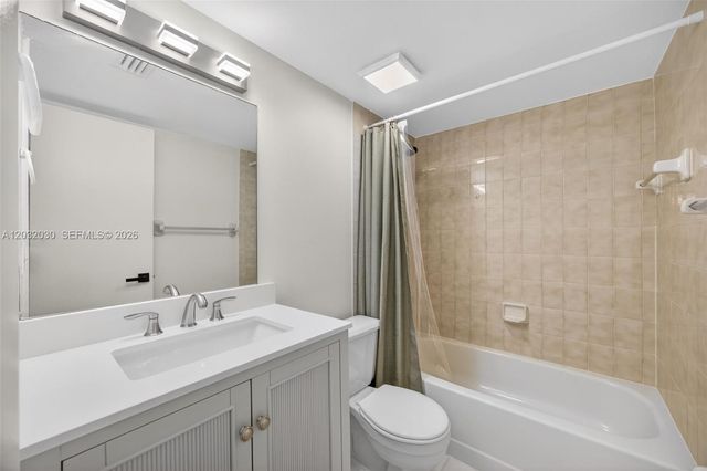 800 SW 104th Ct A-103, Miami, FL 33174