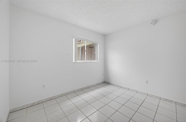 800 SW 104th Ct A-103, Miami, FL 33174