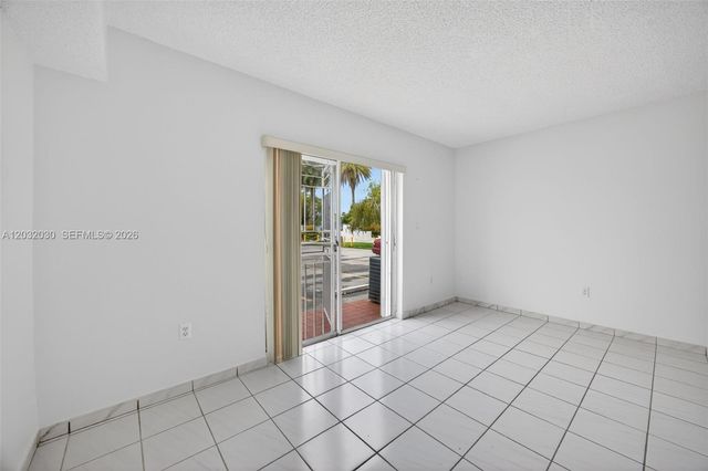 800 SW 104th Ct A-103, Miami, FL 33174