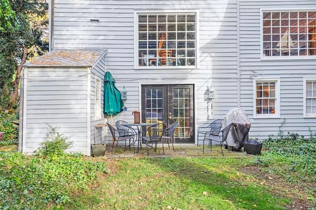 49 Hollow Tree Ridge Road, Darien, CT 06820