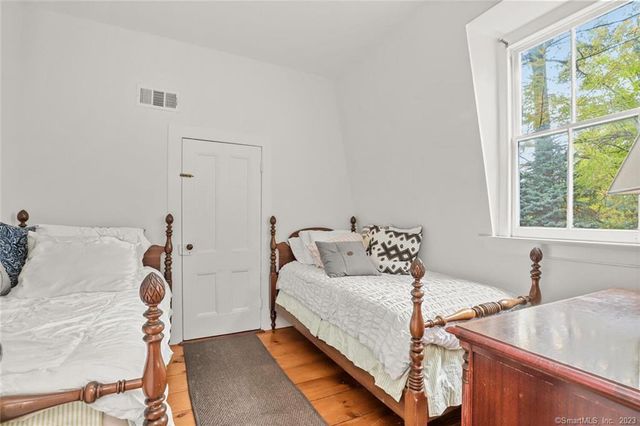 49 Hollow Tree Ridge Road, Darien, CT 06820