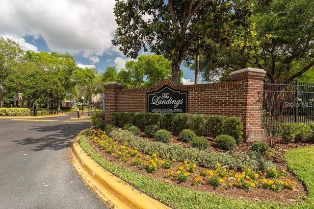 4211 CHATHAM OAK COURT 113, Tampa, FL 33624