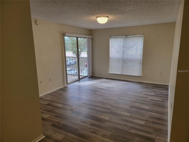 4211 CHATHAM OAK COURT 113, Tampa, FL 33624