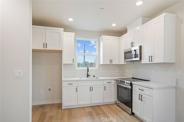 243 3rd Street E, Tracy, CA 95376