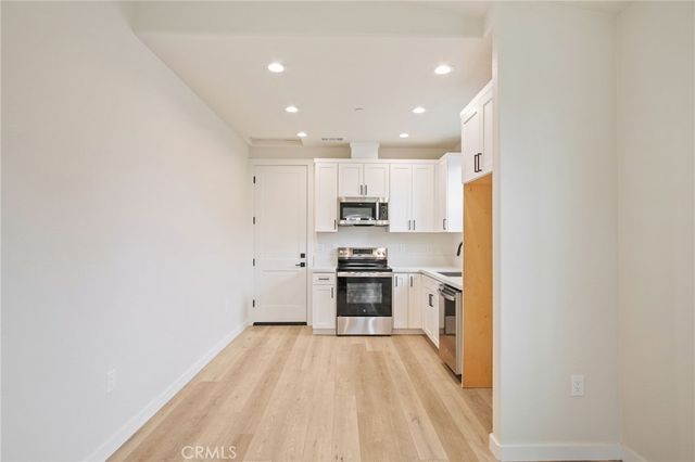 243 3rd Street E, Tracy, CA 95376