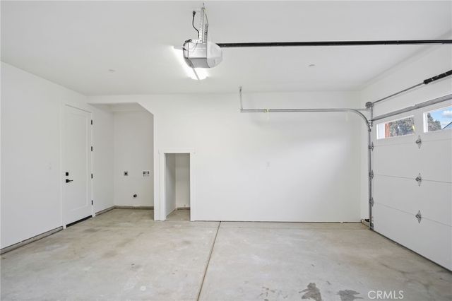 243 3rd Street E, Tracy, CA 95376