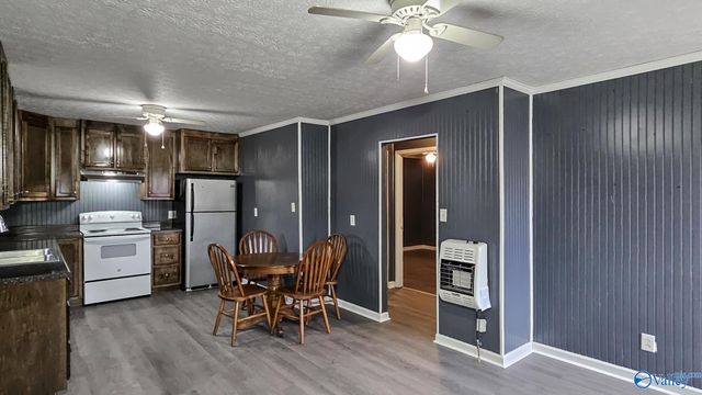 18222 McMunn Lane, Athens, AL 35614