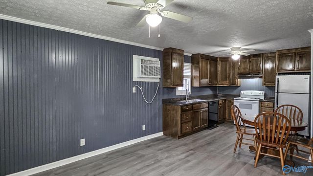 18222 McMunn Lane, Athens, AL 35614