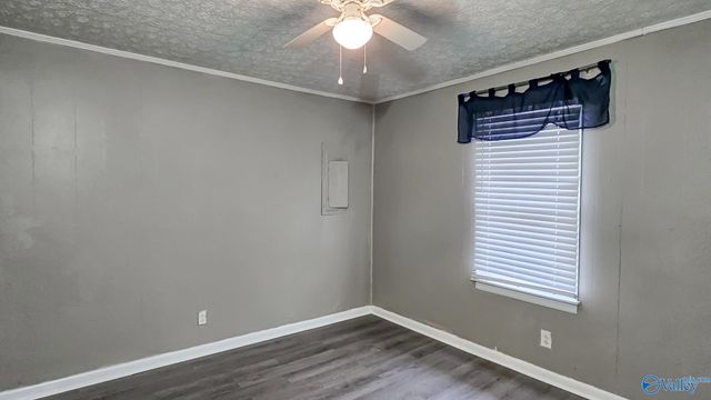 18222 McMunn Lane, Athens, AL 35614