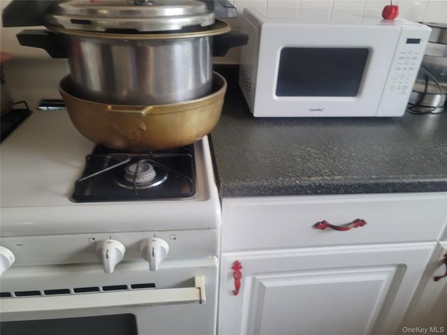 29-31 Falcon Avenue, Far Rockaway, NY 11691