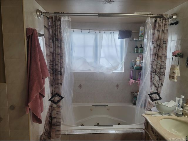 29-31 Falcon Avenue, Far Rockaway, NY 11691