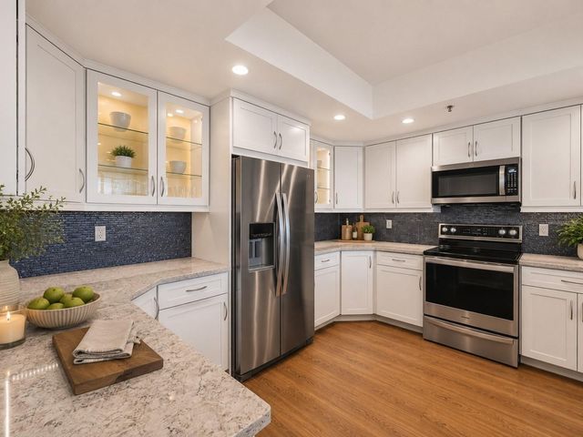 1255 N GULFSTREAM AVENUE 1101, Sarasota, FL 34236