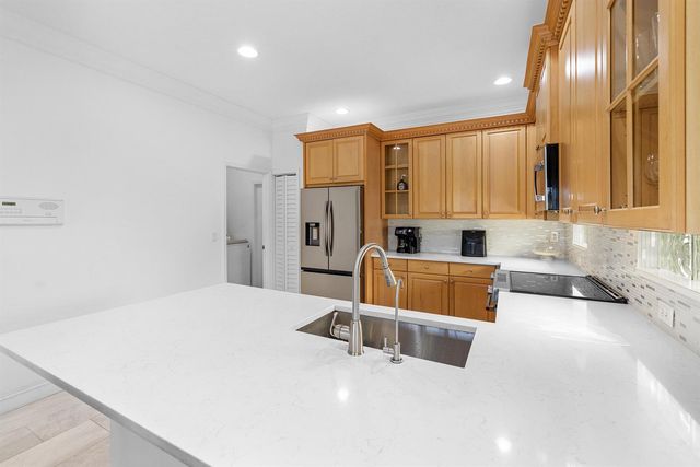 6575 Spring Meadow Drive, Greenacres, FL 33413