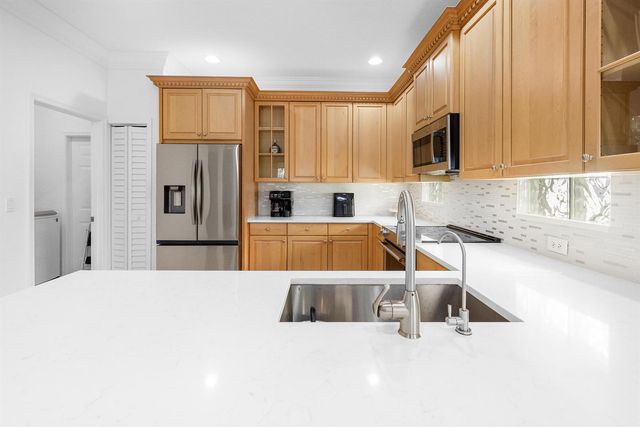 6575 Spring Meadow Drive, Greenacres, FL 33413