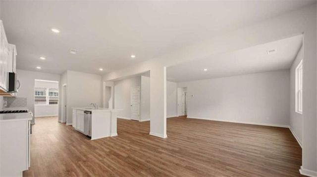 33 Weymouth Drive, Locust Grove, GA 30248