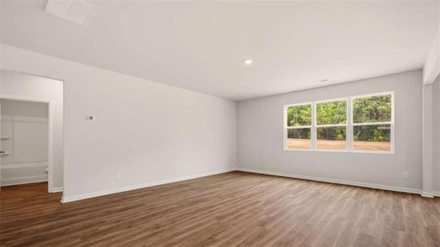 33 Weymouth Drive, Locust Grove, GA 30248