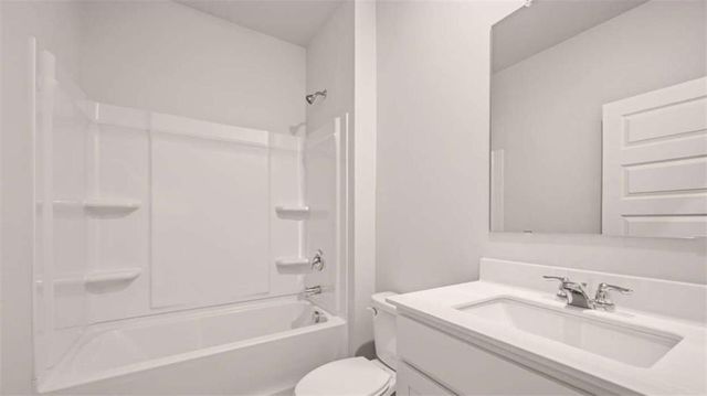33 Weymouth Drive, Locust Grove, GA 30248