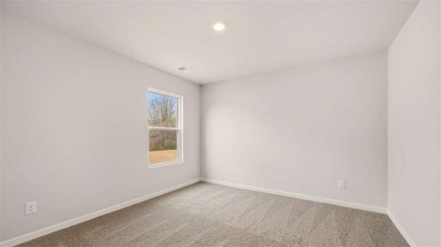 33 Weymouth Drive, Locust Grove, GA 30248