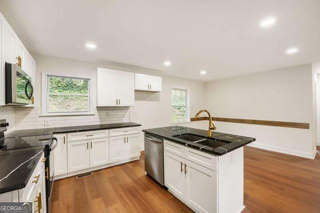 472 Rigby Street NE, Marietta, GA 30060