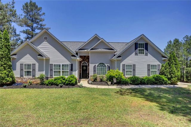 10 PINE SHADOW Circle, Covington, GA 30016