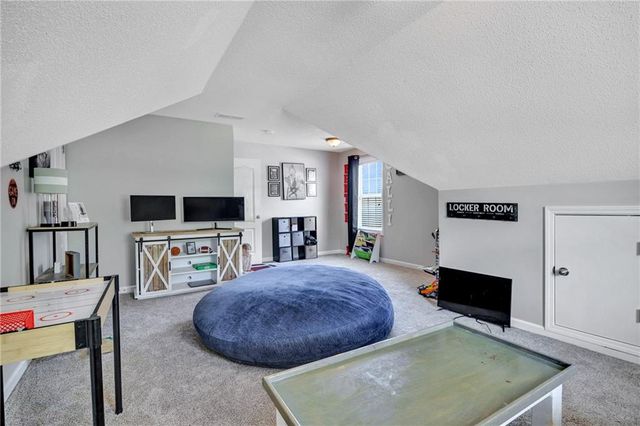 10 PINE SHADOW Circle, Covington, GA 30016