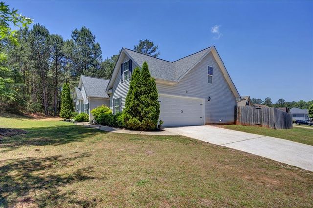 10 PINE SHADOW Circle, Covington, GA 30016