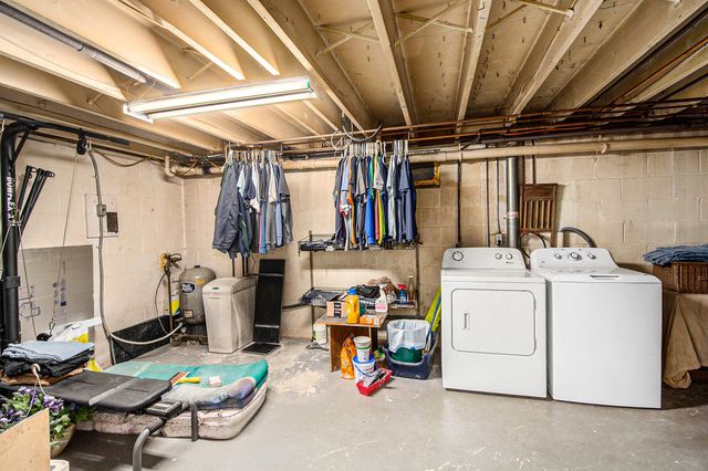 1126 Chapel Road, Sandstone Twp, MI 49269