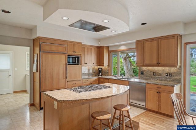 3715 Rivercrest Dr N, Keizer, OR 97303