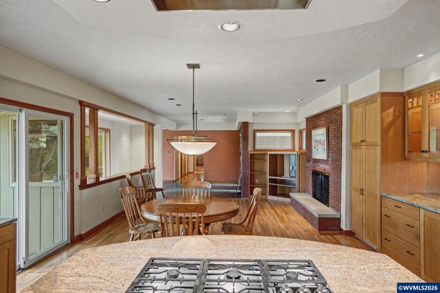 3715 Rivercrest Dr N, Keizer, OR 97303