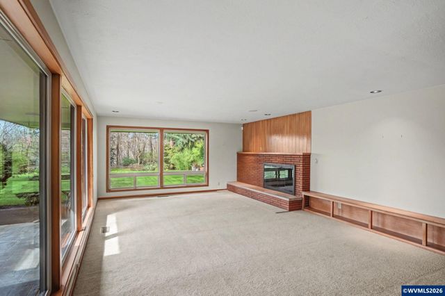 3715 Rivercrest Dr N, Keizer, OR 97303