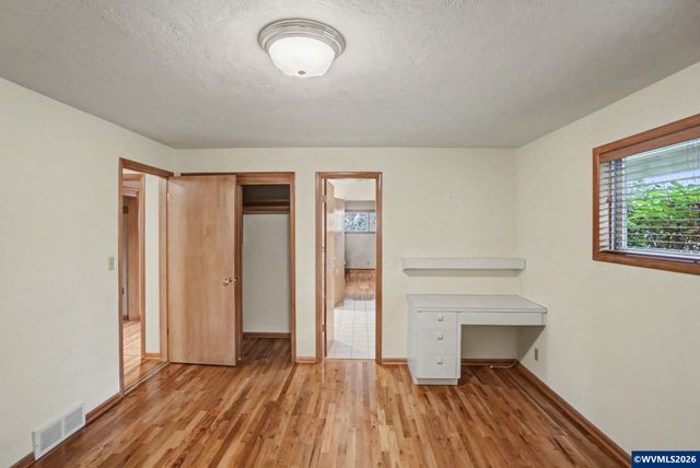 3715 Rivercrest Dr N, Keizer, OR 97303