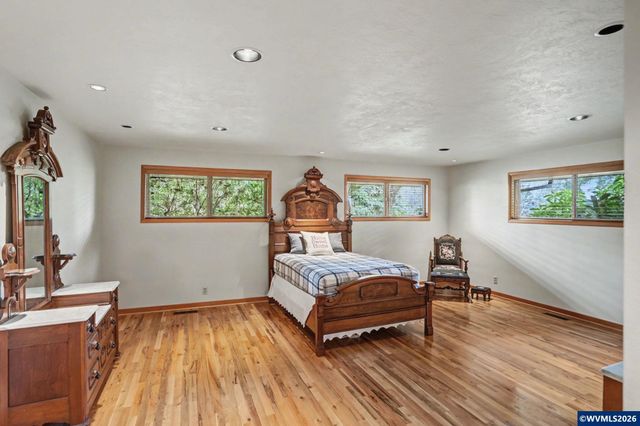 3715 Rivercrest Dr N, Keizer, OR 97303