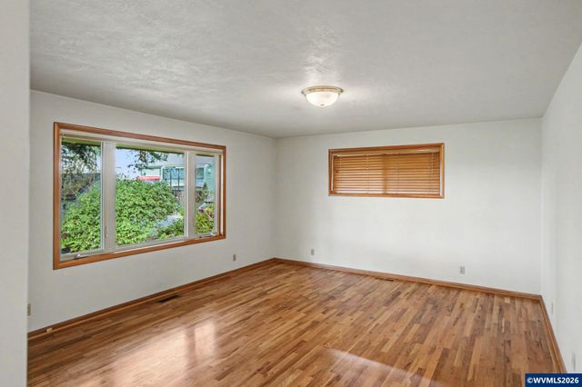 3715 Rivercrest Dr N, Keizer, OR 97303