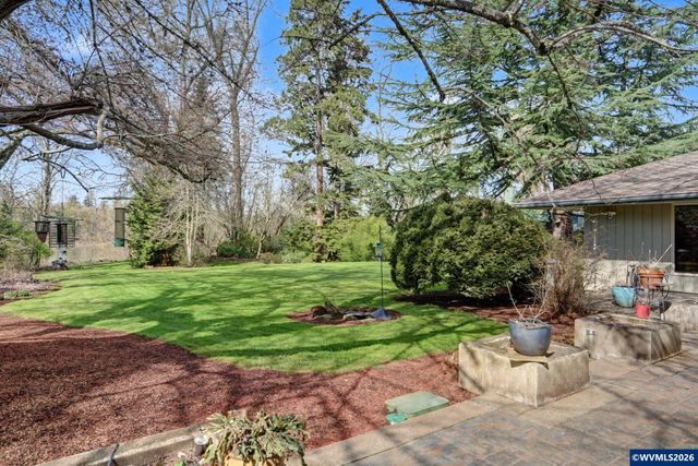 3715 Rivercrest Dr N, Keizer, OR 97303