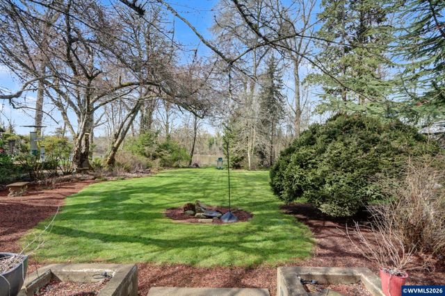 3715 Rivercrest Dr N, Keizer, OR 97303