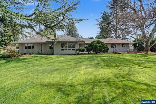 3715 Rivercrest Dr N, Keizer, OR 97303