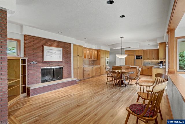 3715 Rivercrest Dr N, Keizer, OR 97303