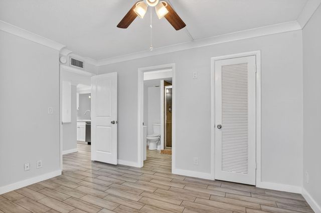 8 Royal Palm Way 203, Boca Raton, FL 33432