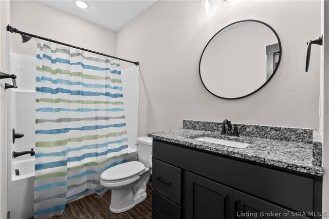 793 Dani Ann Way, Jeffersonville, IN 47130