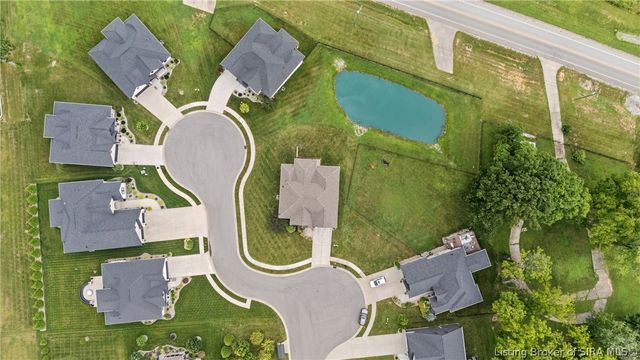 793 Dani Ann Way, Jeffersonville, IN 47130