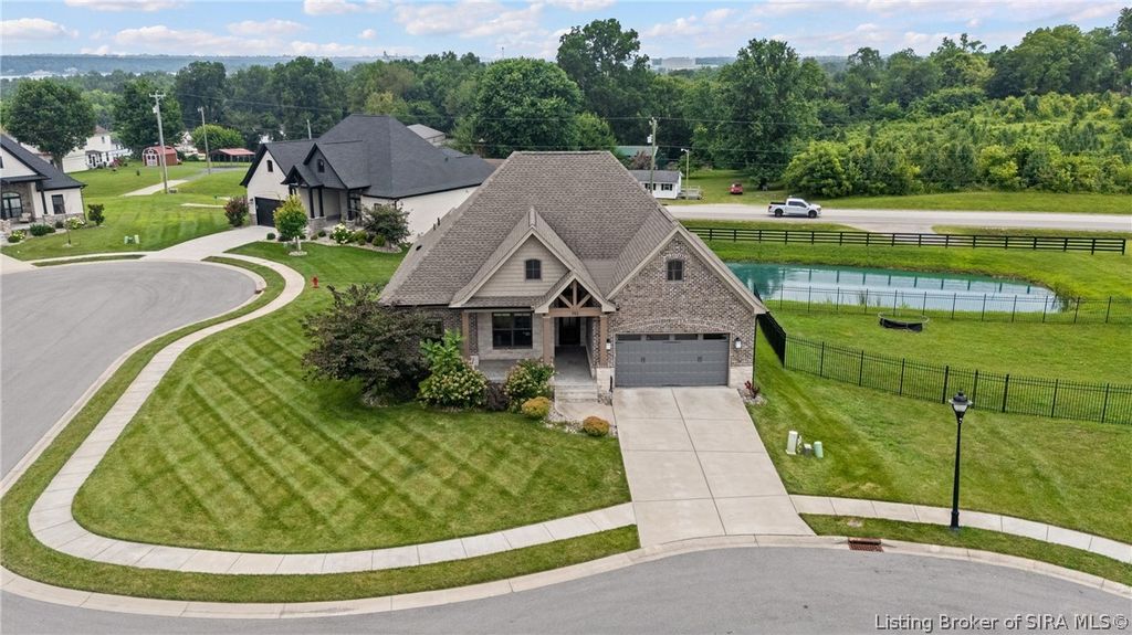 793 Dani Ann Way, Jeffersonville, IN 47130