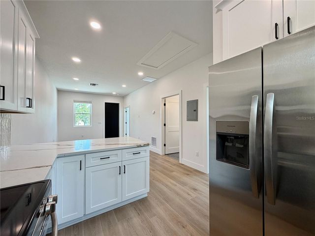 2846 30TH AVENUE N, St Petersburg, FL 33713